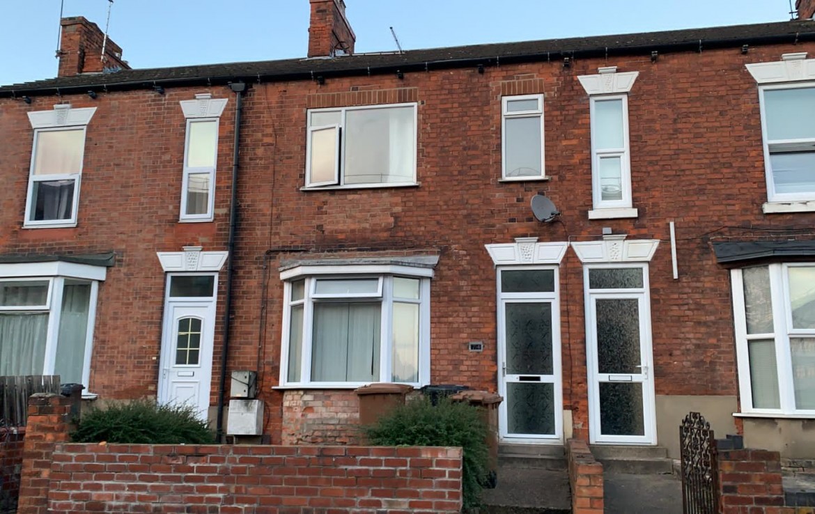 74 West Parade Lincoln Digs