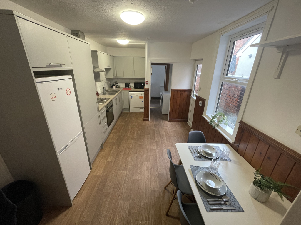 11 Westbourne Grove Lincoln Digs